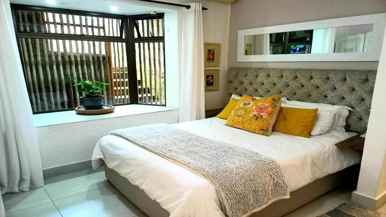 Villa Roc Guesthouse - Solar Power Ballito Habitación foto