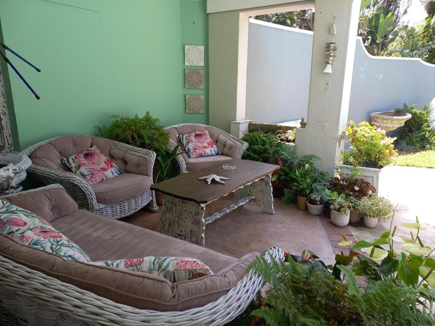 Villa Roc Guesthouse - Solar Power Ballito Exterior foto